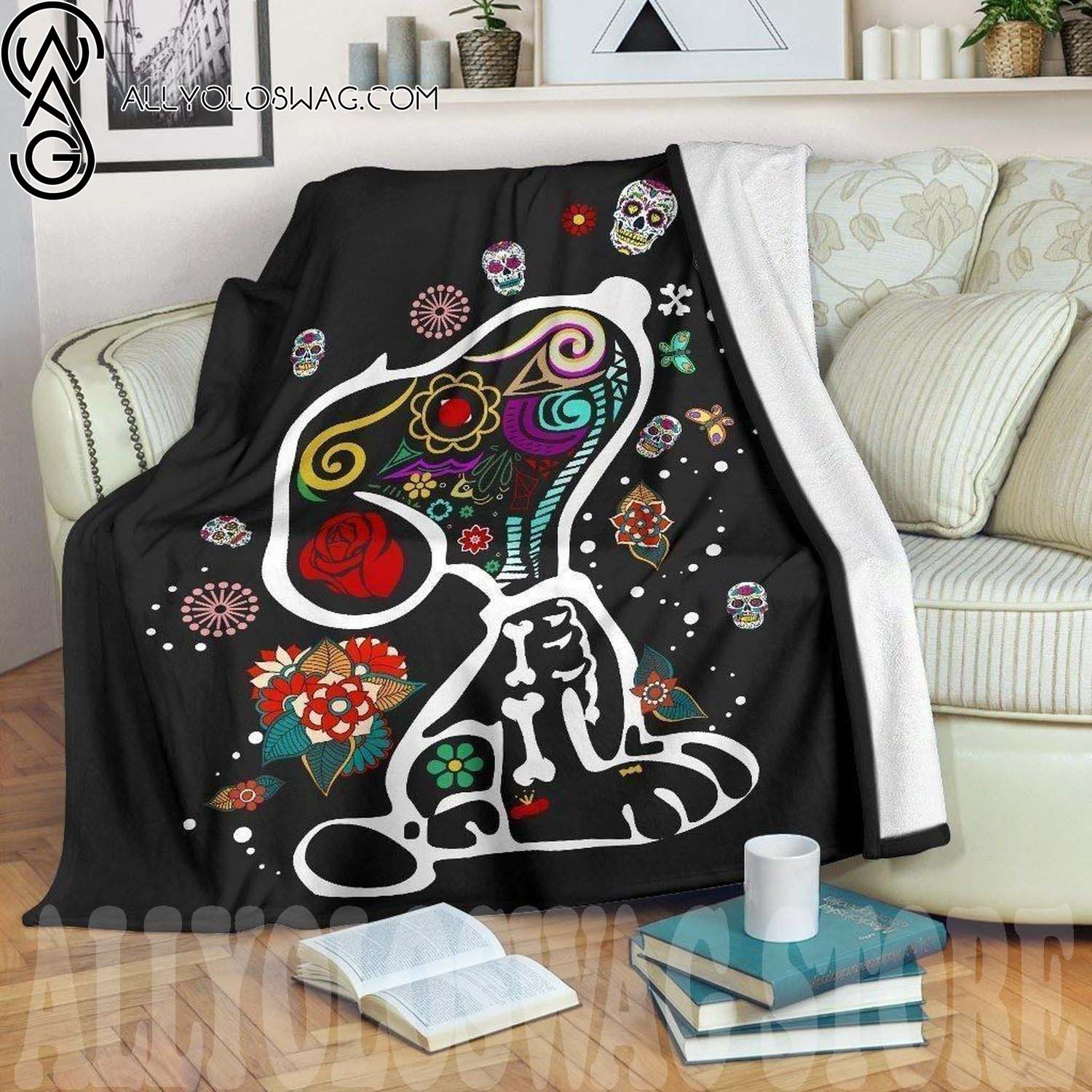 Snoopy Sugar Skull Full Print Fleece Throw Blanket Bedding Decor Idea